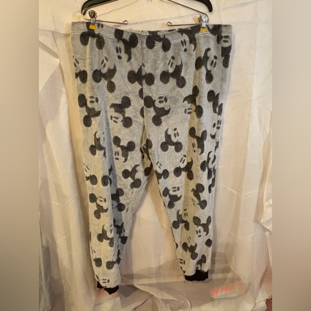 Disney Women's Grey‎ Mickey Mouse Fleece Plush Soft Pajama Pants, Size XXL